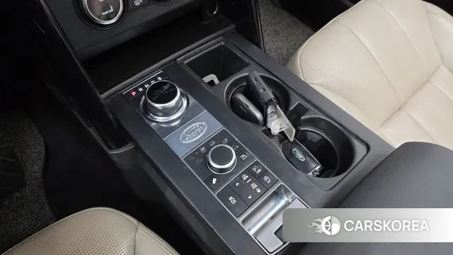 Land Rover Discovery 5 id 3631905 из Кореи 19