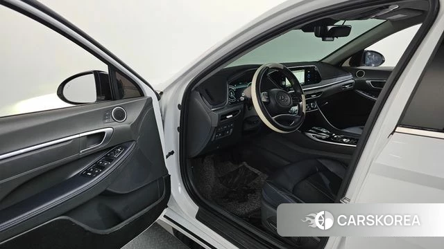 Hyundai Sonata (DN8) id 3851318 из Кореи 19