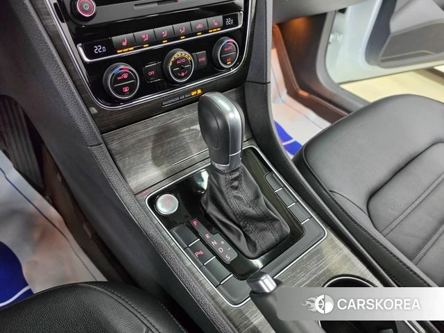 Volkswagen The New Passat id 4285951 из Кореи 19