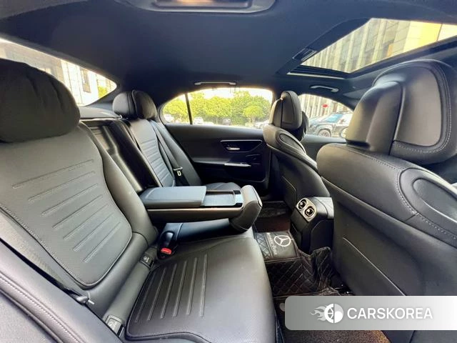 Mercedes-Benz Class C id 4365717 из Китая 21