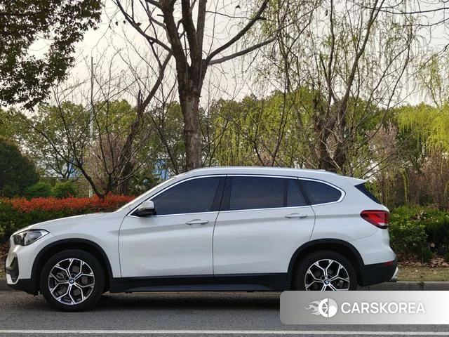 BMW X1 id 3944935 из Китая 9