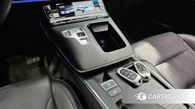 Hyundai The New Grandeur IG id 4303475 из Кореи 30
