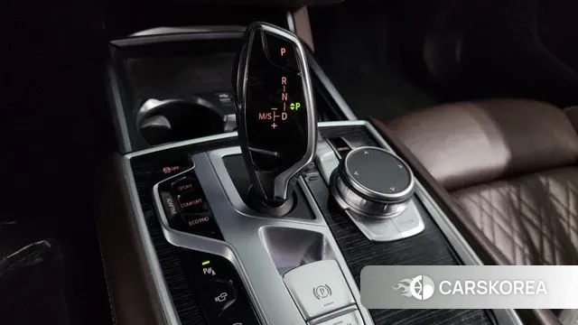 BMW 7 Series (G11) id 2980824 из Кореи 19