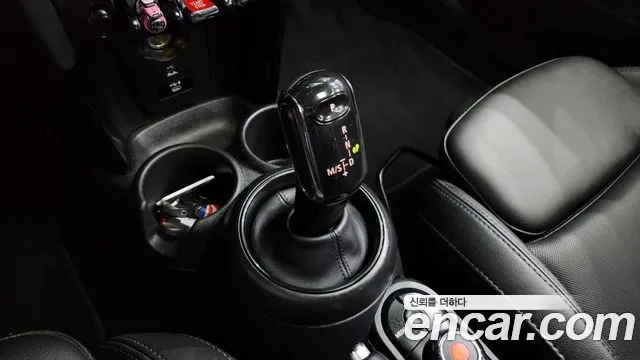 Mini Cooper S id 2921234 из Кореи 19