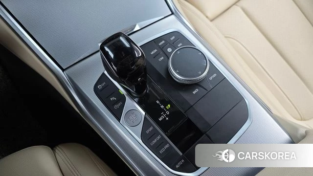 BMW 3 Series (G20) id 4469601 из Кореи 32