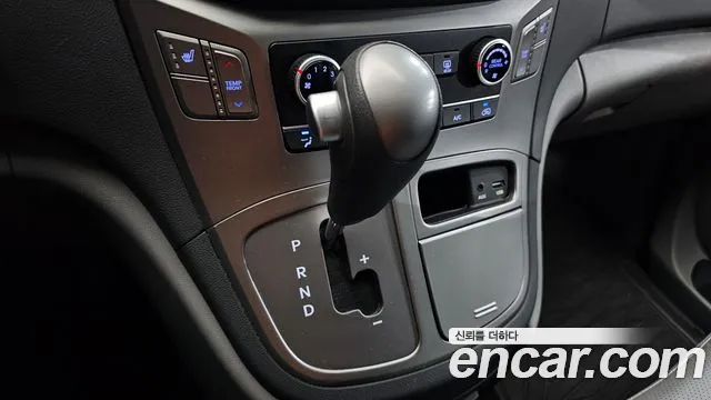 Hyundai The New Grand Starex id 2839538 из Кореи 19