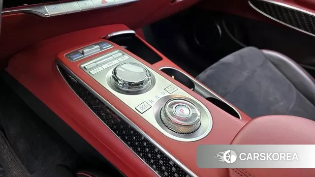 Genesis GV70 id 3722445 из Кореи 19