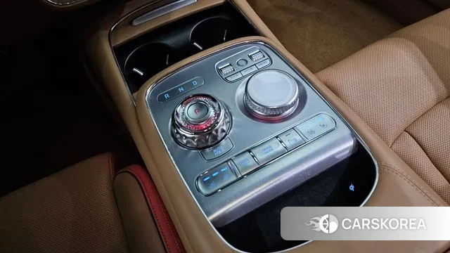 Genesis G90 (RS4) id 3058728 из Кореи 19