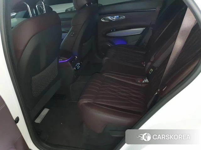 Genesis GV70 id 4202411 из Кореи 19