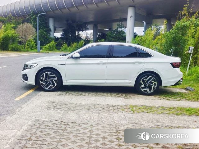 Volkswagen Sagitar id 4335200 из Китая 18