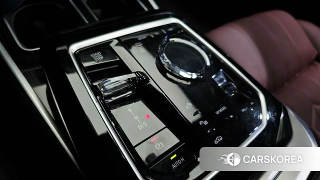 BMW 7 Series (G70) id 4194099 из Кореи 19