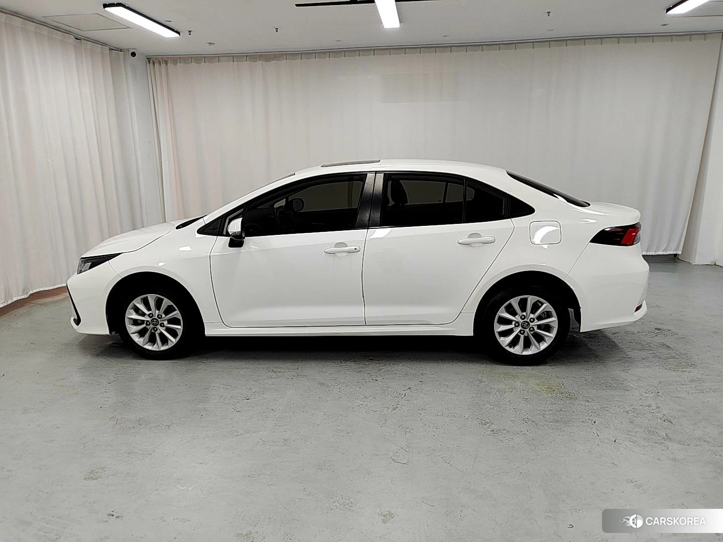 Toyota Corolla id 4455167 из Китая 19