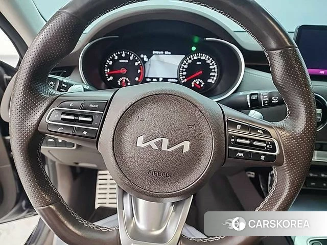 Kia Stinger Meister id 3910553 из Кореи 18