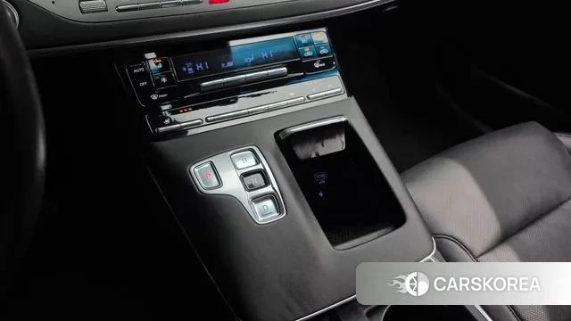 Hyundai The New Grandeur IG id 3621646 из Кореи 19