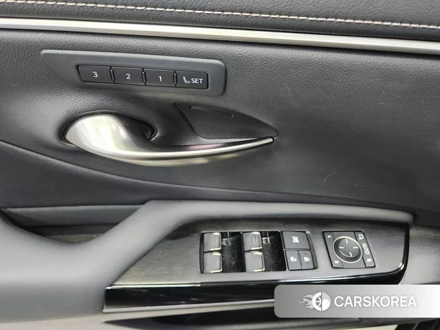 Lexus ES300h 7th generation id 4547693 из Кореи 19