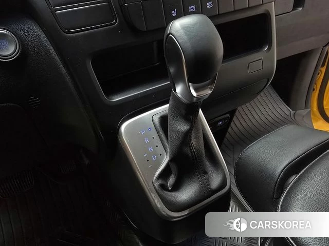 Hyundai Staria id 4680893 из Кореи 19