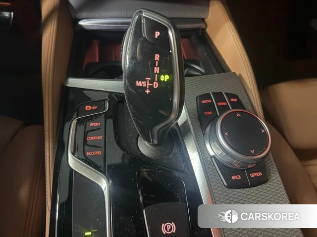 BMW 5 Series (G30) id 4206740 из Кореи 18