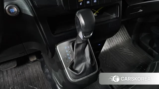 Hyundai Staria id 3213844 из Кореи 19