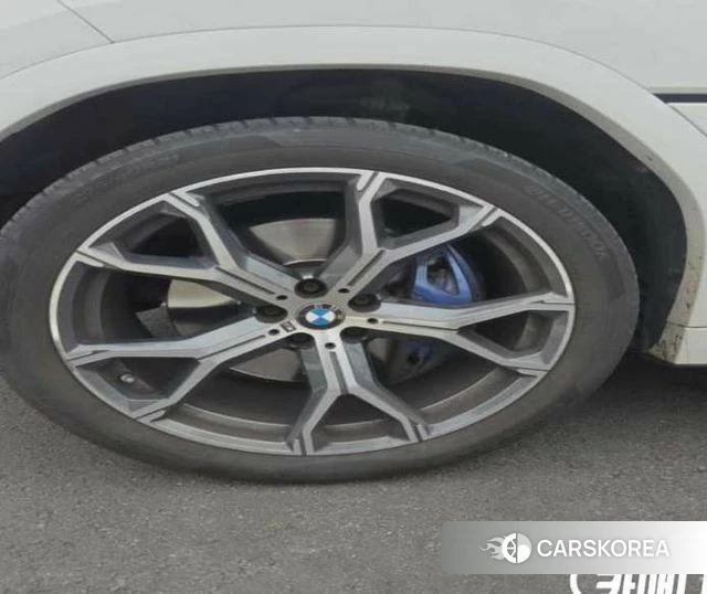 BMW X6 (G06) id 4741391 из Кореи 9