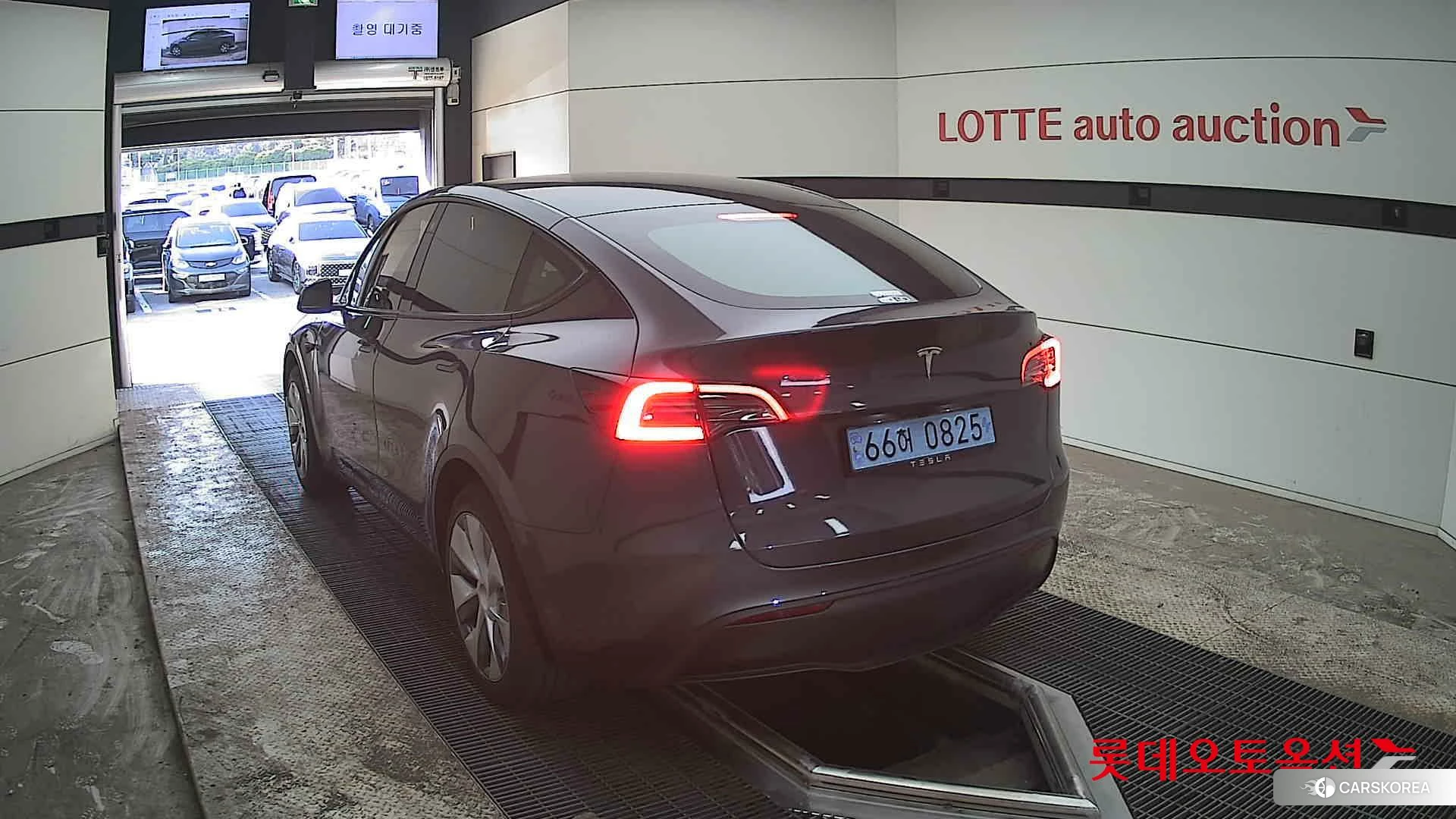 Tesla Model Y RWD id 3882118 из Кореи 36