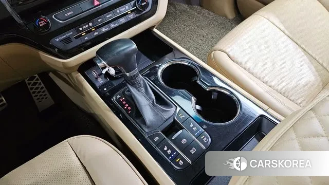 Kia The New Carnival id 2991257 из Кореи 19