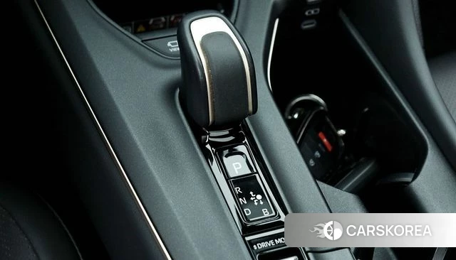 Toyota Crown Crossover id 3914675 из Кореи 19