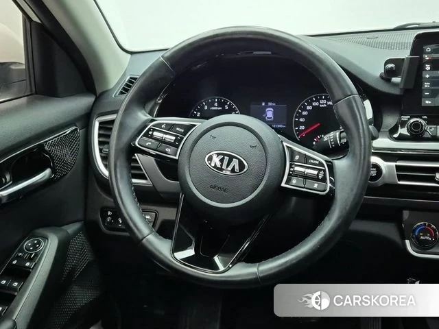 Kia Seltos id 4464413 из Кореи 18