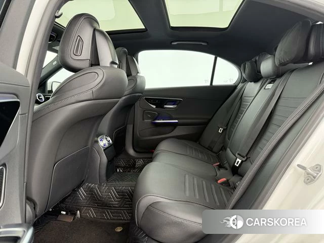 Mercedes-Benz Class C id 3908249 из Китая 9