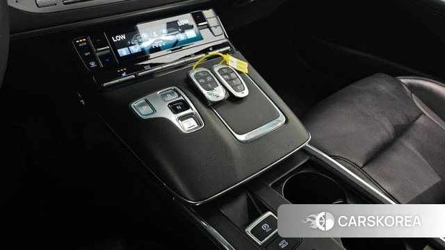 Hyundai The New Grandeur IG id 3884071 из Кореи 19