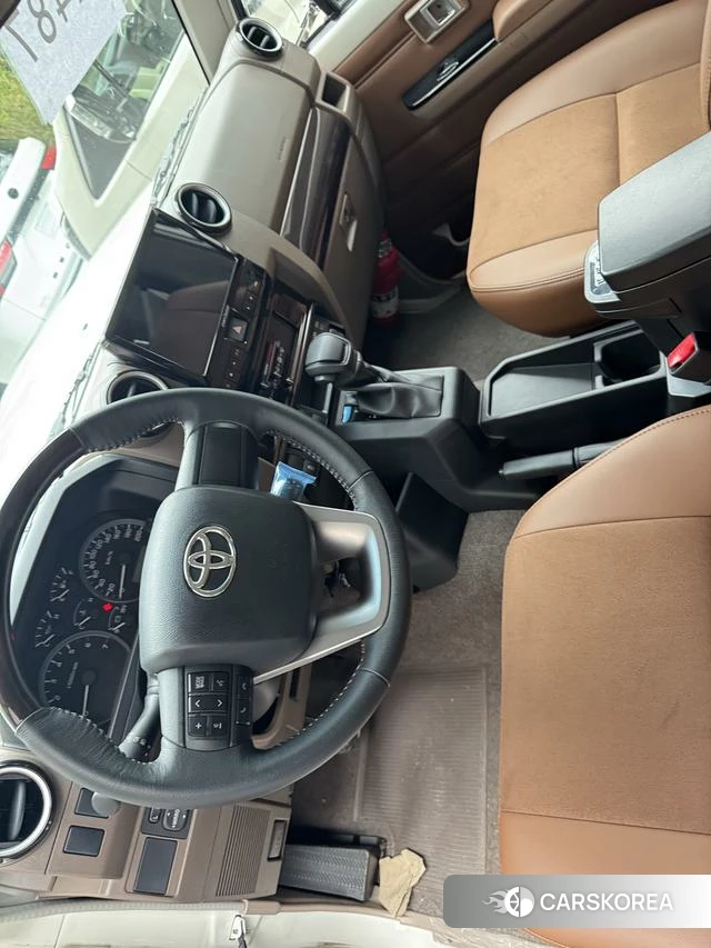 Toyota Land Cruiser 70 Series id 4262536 из Китая 9