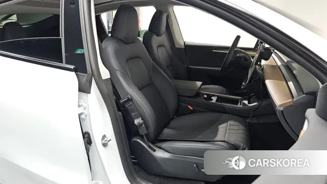 Tesla Model Y id 3431432 из Кореи 19