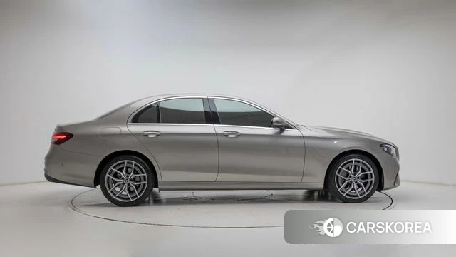 Mercedes-Benz E-Class W213 id 4711597 из Кореи 19