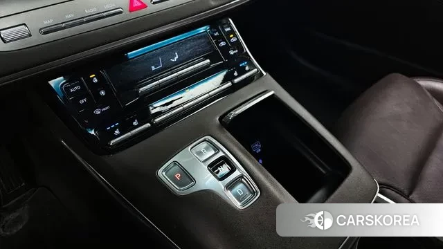 Hyundai The New Grandeur IG id 3324386 из Кореи 19