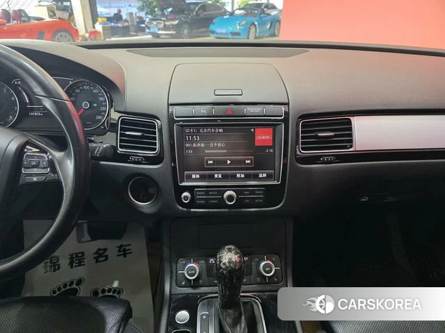 Volkswagen Touareg id 4215670 из Китая 12