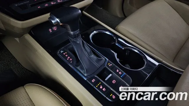 Kia The New Carnival id 2282472 из Кореи 19