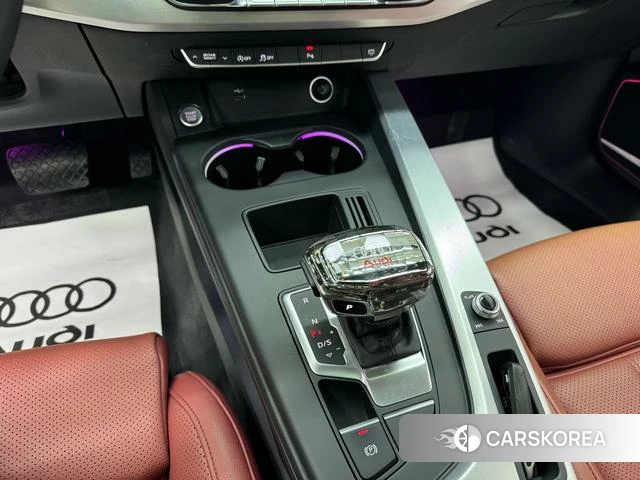 Audi A4L id 4358965 из Китая 16