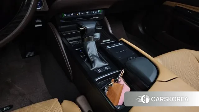 Lexus ES300h 7th generation id 3525065 из Кореи 19