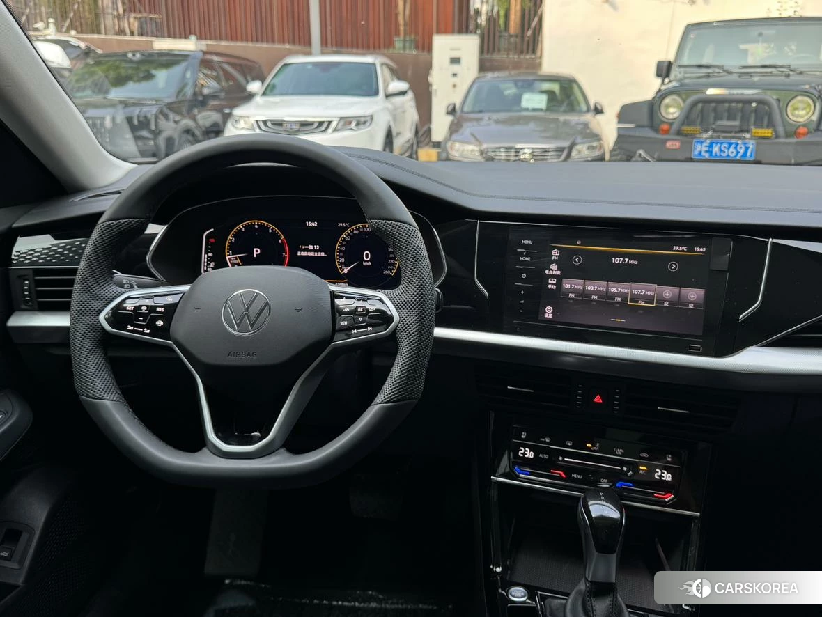 Volkswagen Passat id 4419179 из Китая 13