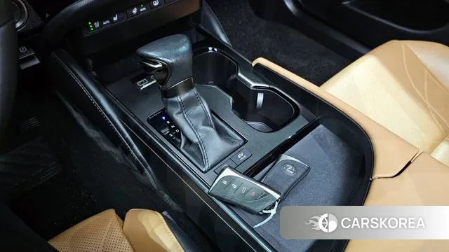 Lexus ES300h 7th generation id 3027036 из Кореи 19