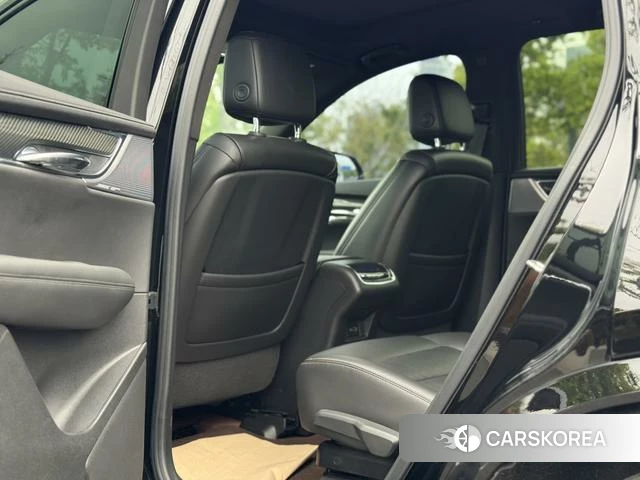 Cadillac XT6 id 4240938 из Китая 11