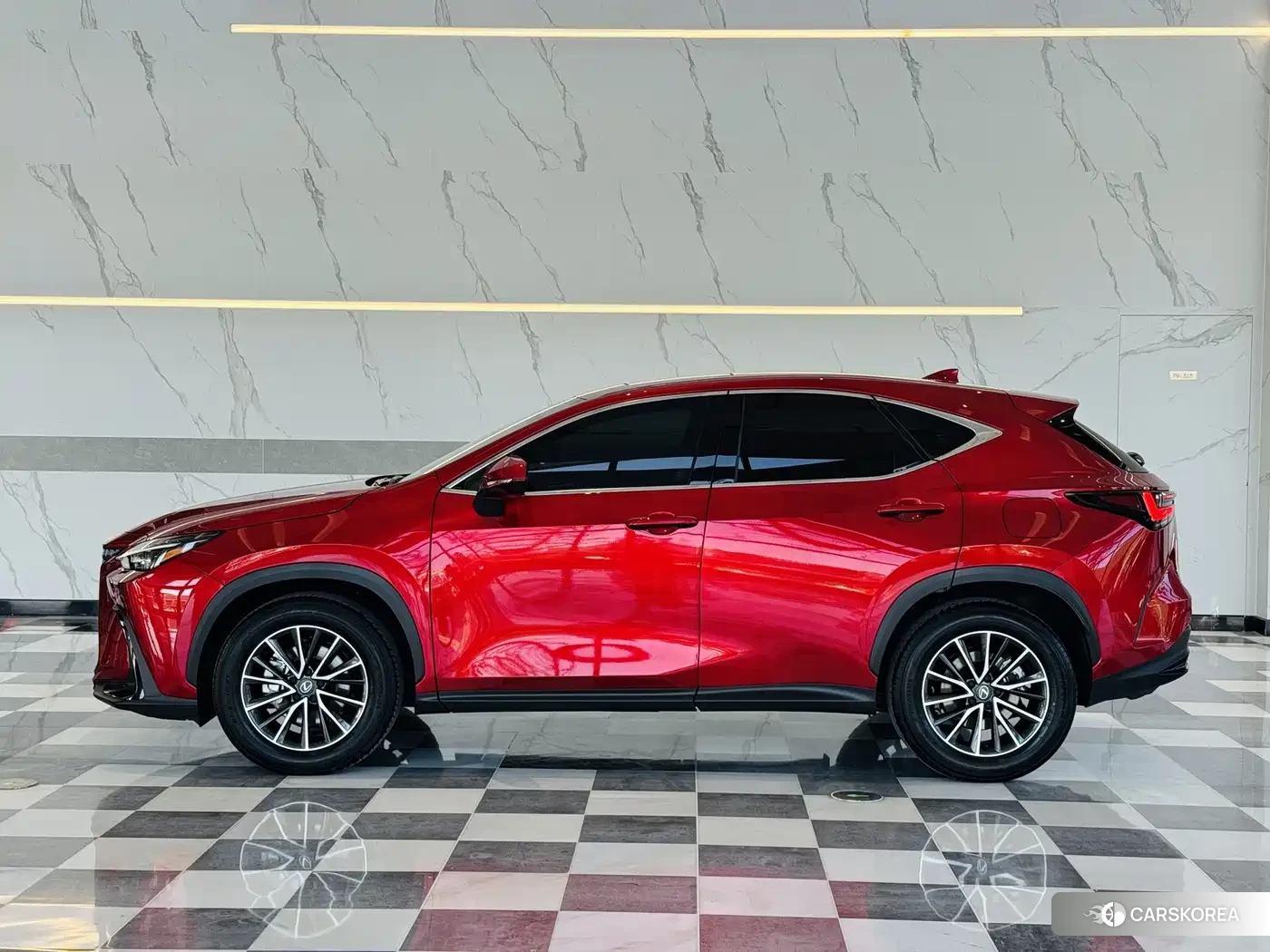 Lexus NX id 4546059 из Китая 26