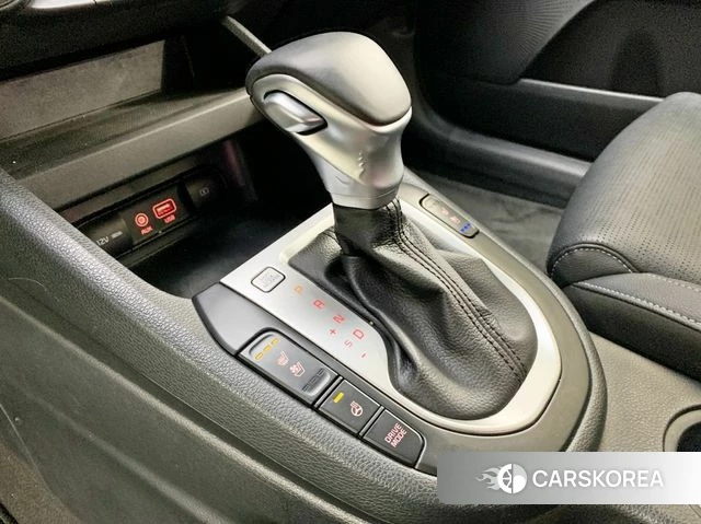 Kia Come New K3 id 3867177 из Кореи 19