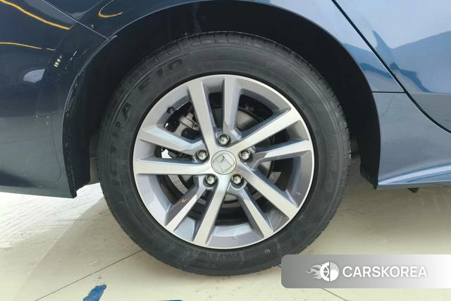 Honda Civic id 4182589 из Китая 16