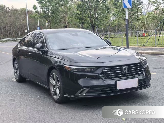 Honda Accord id 4297713 из Китая 16