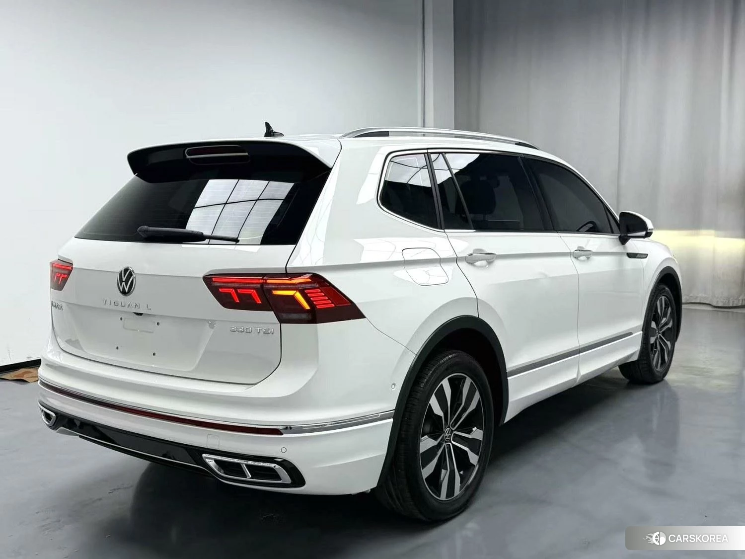Volkswagen Tiguan L id 4461593 из Китая 15