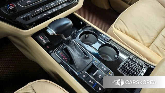 Kia The New Carnival id 3966138 из Кореи 19