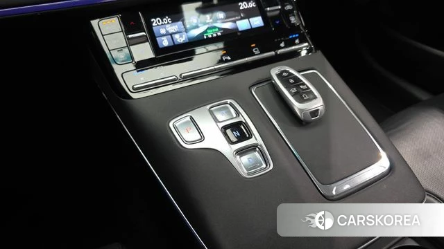 Hyundai The New Grandeur IG Hybrid id 4433730 из Кореи 31