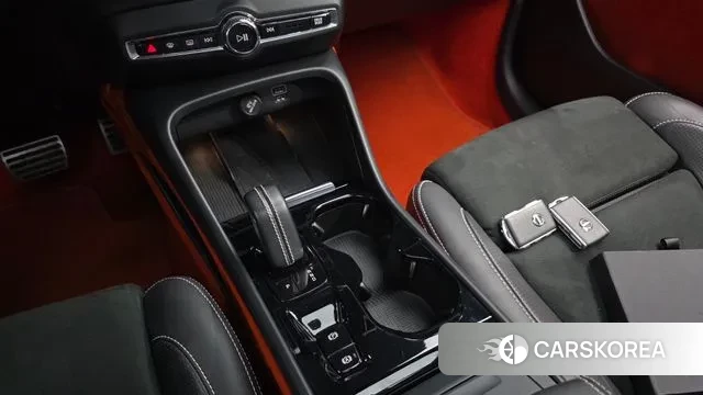 Volvo XC40 id 3412722 из Кореи 19