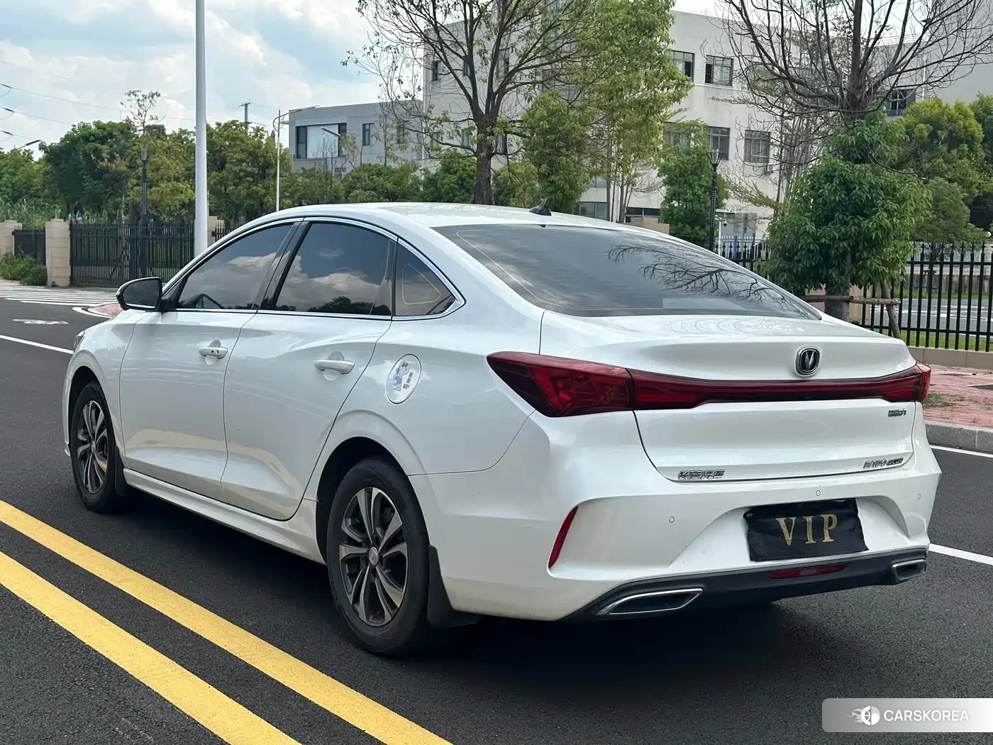 Chang'an Yidong id 4600659 из Китая 9