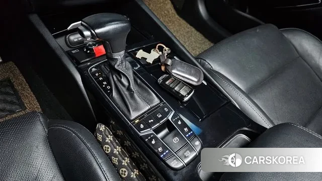 Kia Come New K7 id 3284891 из Кореи 19